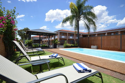 Best Western Bluegum Motel - Tourism Canberra 1
