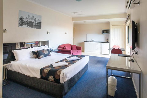 Best Western Mill Park Motor Inn - Tourism Canberra 0