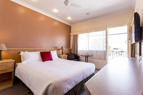 Best Western Motel Farrington - Tourism Canberra 1