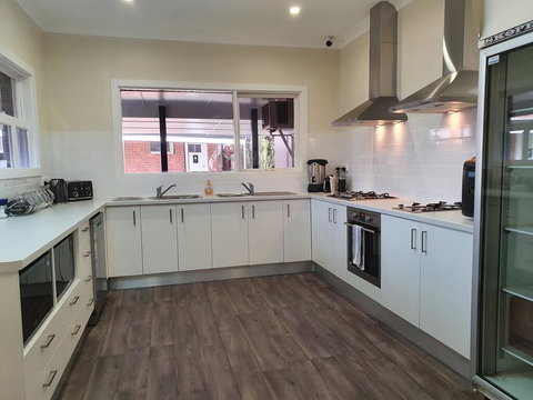 Black Sheep Motel Goulburn - Tourism Canberra 2