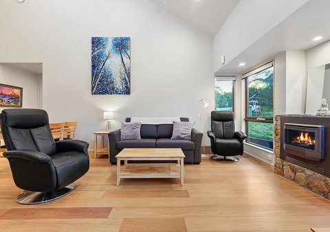 Blackout - Tourism Canberra 3