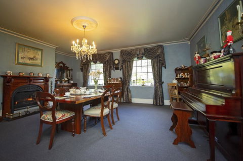 Blackwood Inn Innkeepers House - Tourism Canberra 0