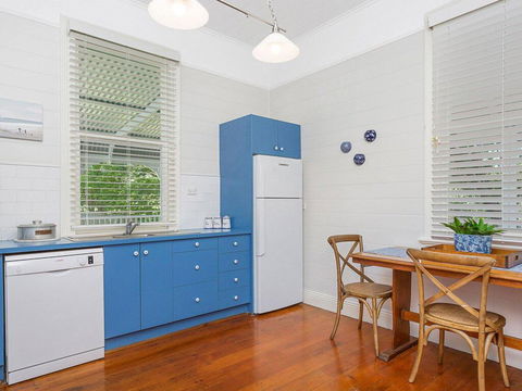 Blake House - Iconic Coastal Homestead - Tourism Canberra 3