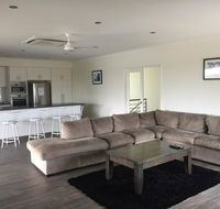 Blue Sky Apartment - Tourism Canberra
