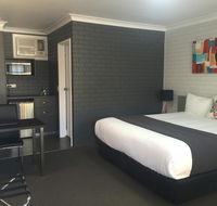 Blue Violet Motor Inn - Tourism Canberra