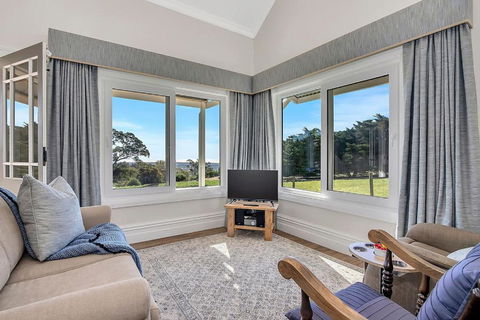 Time Out Train Station - Tourism Canberra 2