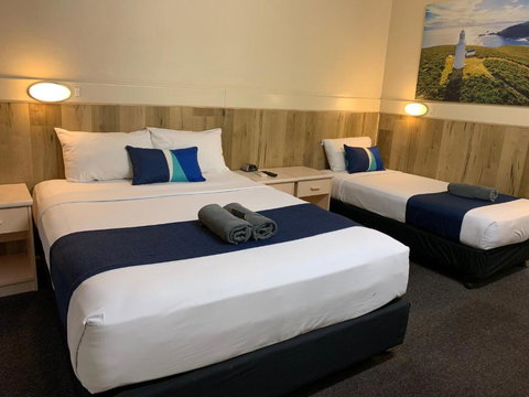 Wattle Tree Motel - Tourism Canberra 2