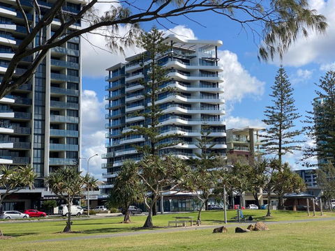 X Kirra Apartments - Tourism Canberra 3