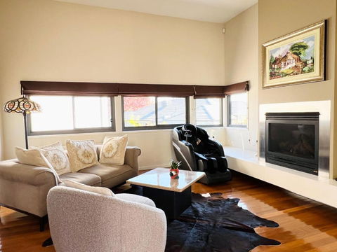 Yarra Valley Serenity House In Golf Course Resort - Tourism Canberra 0