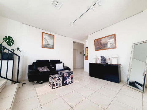 Yarralumla Sunny&open&comfy 3B&2B Home Near By A Lake And Shopping Centre - Tourism Canberra 3