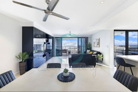ZEN AT ARKABA 3BR Luxury Waterfront Apt Pool + BBQ - Tourism Canberra 0