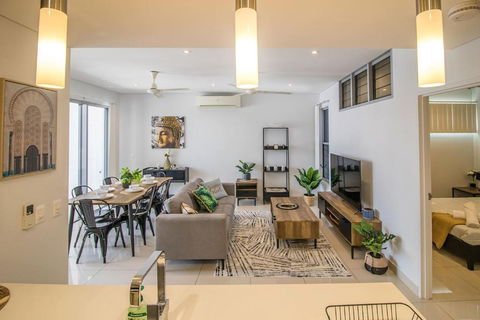 ZEN CENTRAL CBD - Affordable 3-Bdrm Apt In The Heart Of Darwin City - Tourism Canberra 0