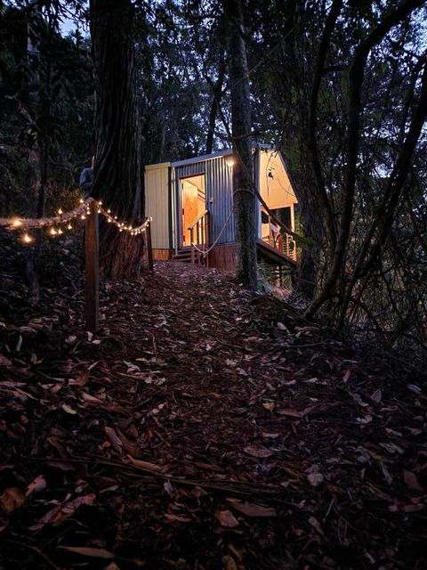 ZEN House Tiny House By The Lake - Tourism Canberra 0