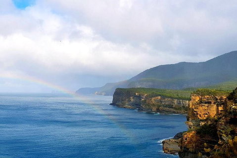 Tasmania 4 Day East Coast + Launceston - Tourism Canberra 3