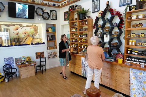 Tamar Valley Food And Wine Boutique Tours - Tourism Canberra 0