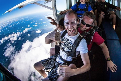 Byron Bay Tandem Sky Dive - Tourism Canberra 4