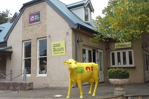 Adelaide Hills Regional / Hahndorf German Village Tour - Tourism Canberra 2