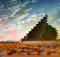 Highlights of Uluru Including Sunrise and Breakfast - Tourism Canberra