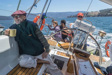Half-Day Sailing On The Derwent River From Hobart - Tourism Canberra 2