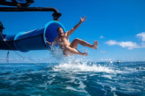 Outer Reef Pontoon Experience From Cairns - Tourism Canberra 2