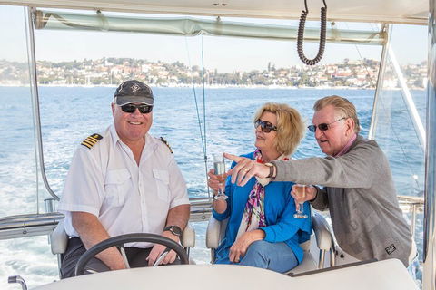 Private Sydney Harbour Lunch Cruise Including Unlimited Drinks - Tourism Canberra 4