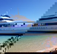 Moreton Island Day Trip Kayak Snorkel  Sandboard frm Brisbane or Gold Coast - Tourism Canberra