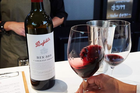 Penfolds Barossa Valley: Make Your Own Wine - Tourism Canberra 4