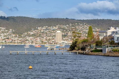 Derwent River Historic Harbour Cruise From Hobart - Tourism Canberra 5