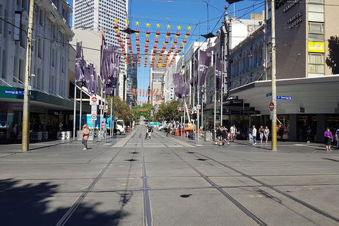 In And Around Melbourne - Tourism Canberra 2