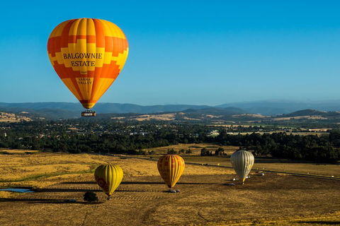 Yarra Valley Balloon Flight And Winery Tour - Tourism Canberra 0