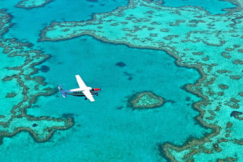 Reef And Island Scenic Flight From Airlie Beach - Tourism Canberra 4