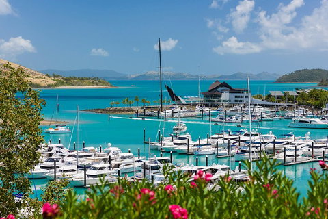 Whitehaven Beach And Hamilton Island Cruise - Tourism Canberra 3