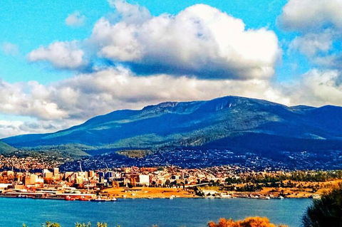 Hobart Half-Day Sightseeing Coach Tram Tour - Tourism Canberra 2