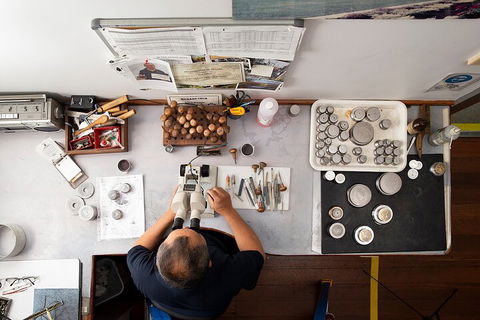 The Perth Mint: Guided Heritage Tour And Gold Pour - Tourism Canberra 5