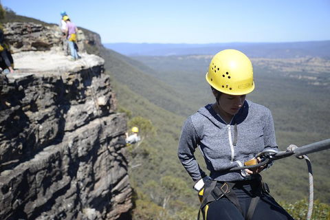 Half-Day Abseiling Adventure In Blue Mountains National Park - Tourism Canberra 3